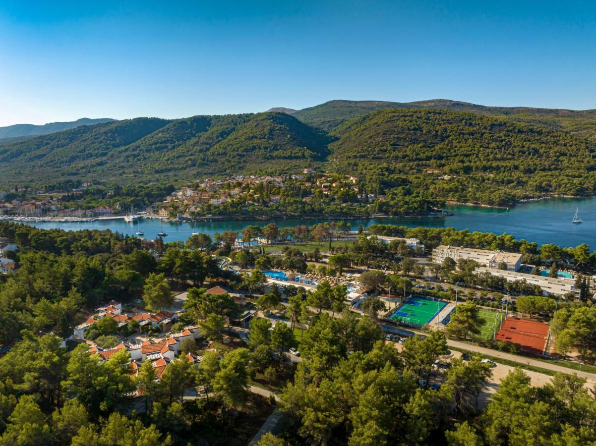 Valamar Amicor Resort Stari Grad  Eksteriør billede
