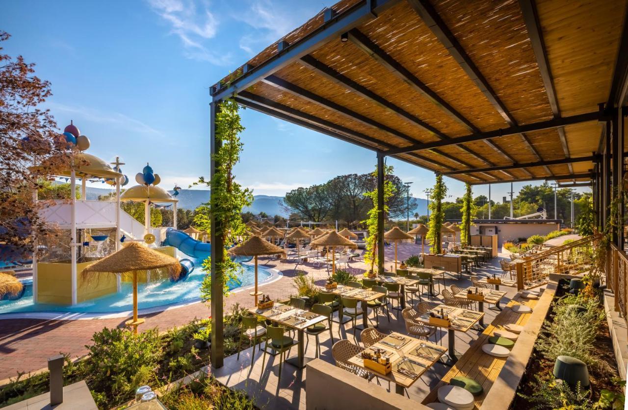 Valamar Amicor Resort Stari Grad  Eksteriør billede