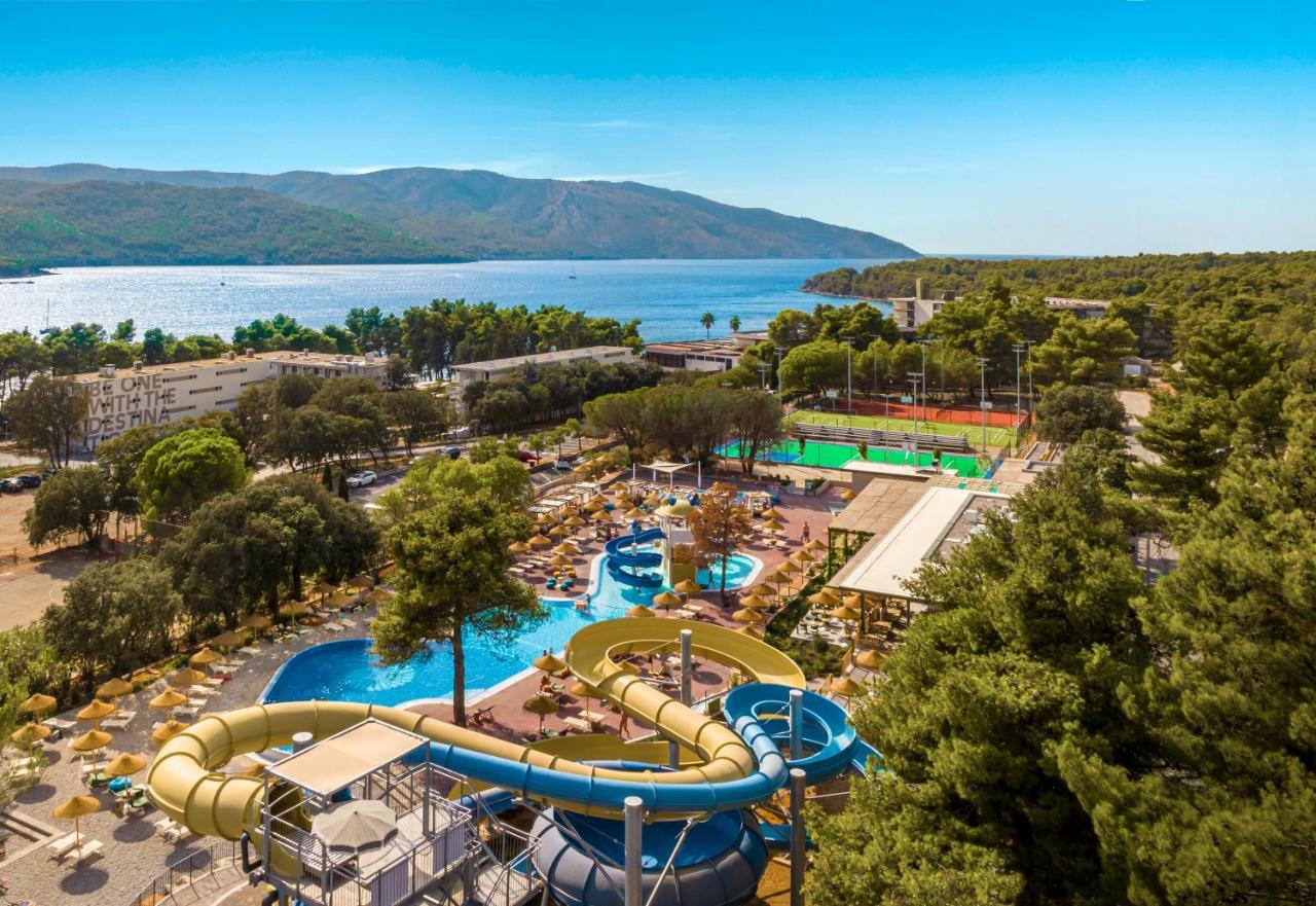 Valamar Amicor Resort Stari Grad  Eksteriør billede